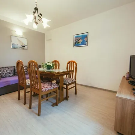 דירה With Parking Space - 15420 *