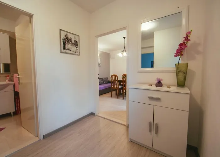 With Parking Space - 15420 Appartement *