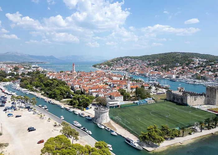 With Parking Space - 15420 * Trogir